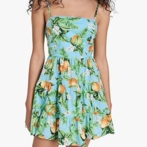 MOVING SALE : 🔥BB Dakota dress 👗🍋